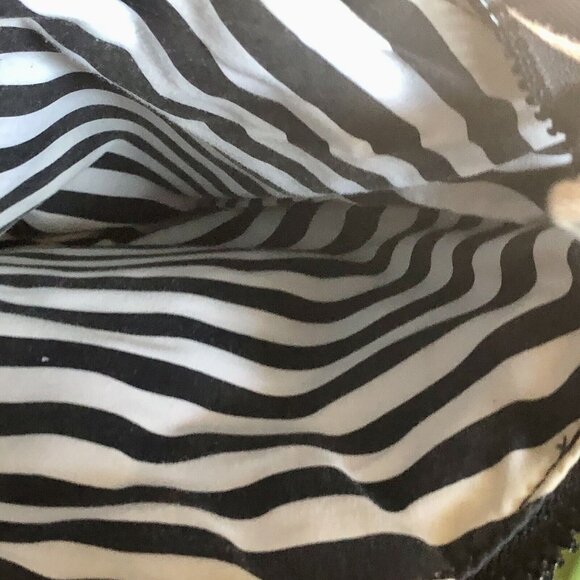 Disney Parks Mickey Mouse Tote Bag Purse Dumbo Airlines - Picture 6 of 6